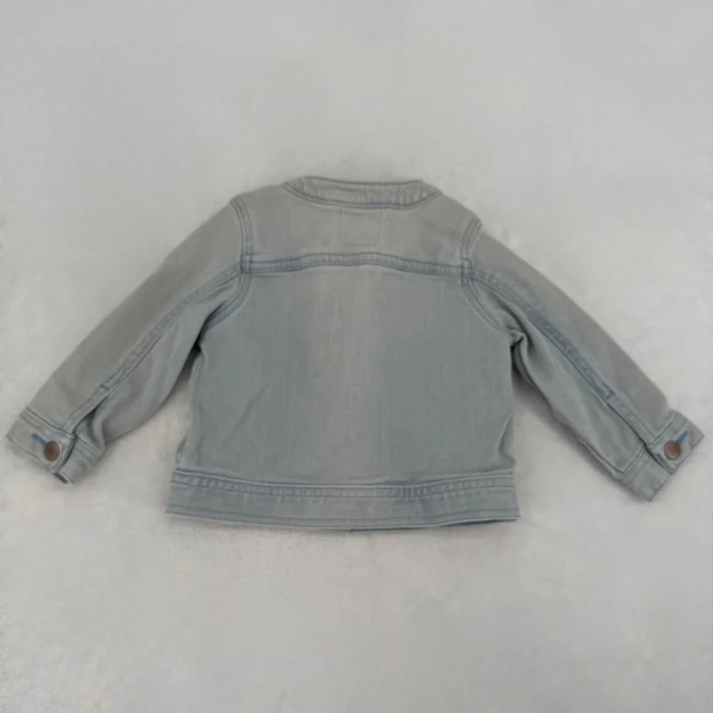 Old Navy Baby Denim Jacket Size 6-12M Light Wash Collarless Button Up Soft Denim